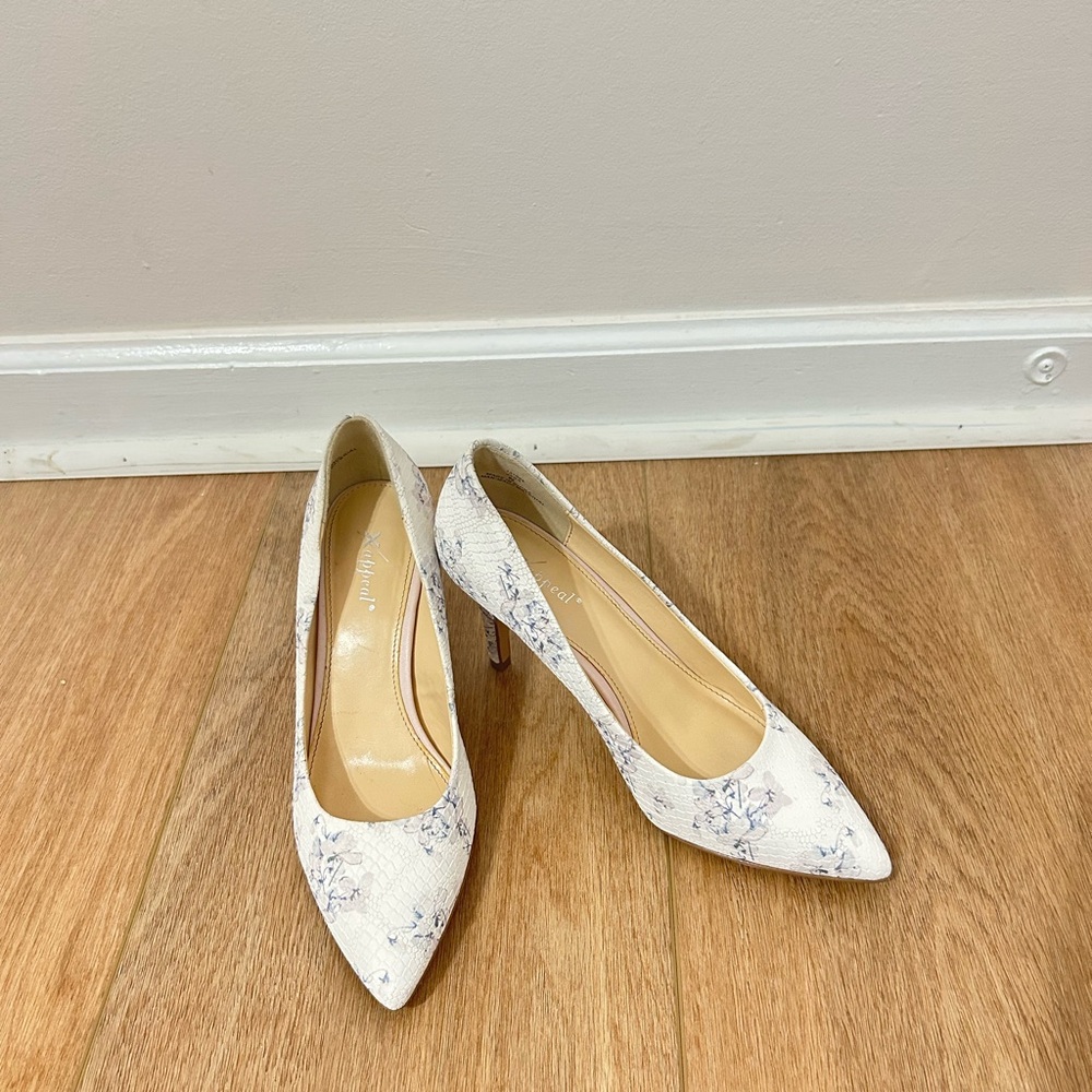 Flowers heel for women